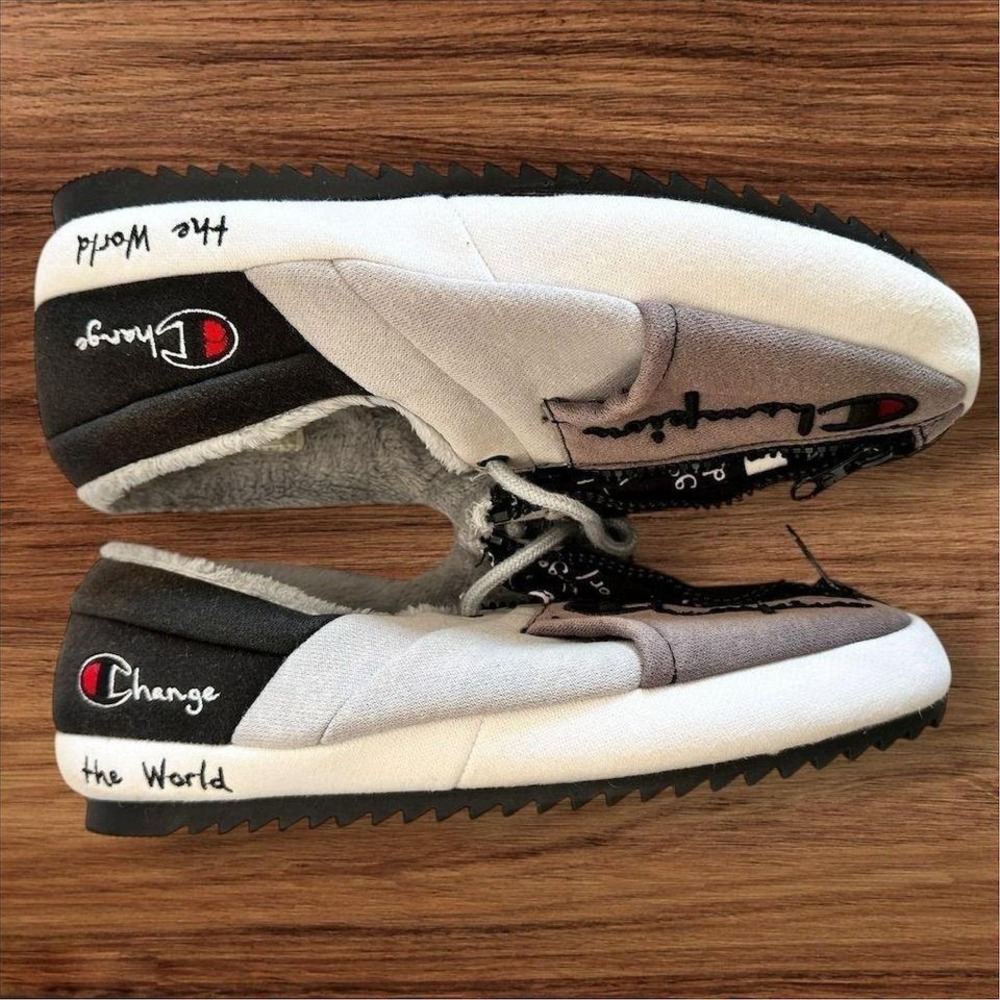 Champion‎ "Change the World" Unisex Sneakers Multicolor Size 9